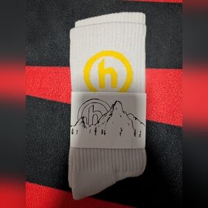 Mountain Logo White Casual Socks